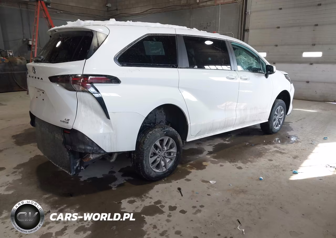2024 Toyota Sienna Le VIN:5TDKRKEC7RS190791 - 4