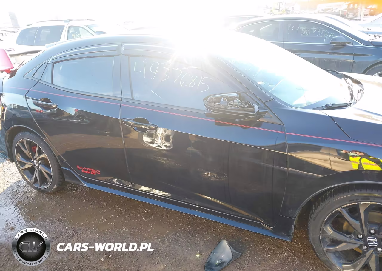 2017 Honda Civic Sport Touring VIN:SHHFK7H95HU219015 - 13