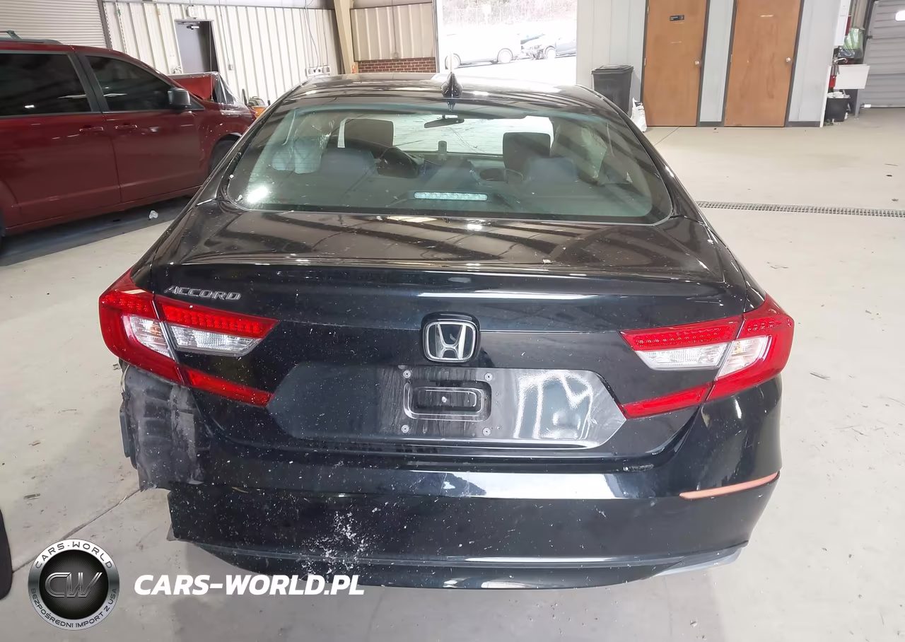 2018 Honda Accord Lx VIN:1HGCV1F18JA104642 - 17