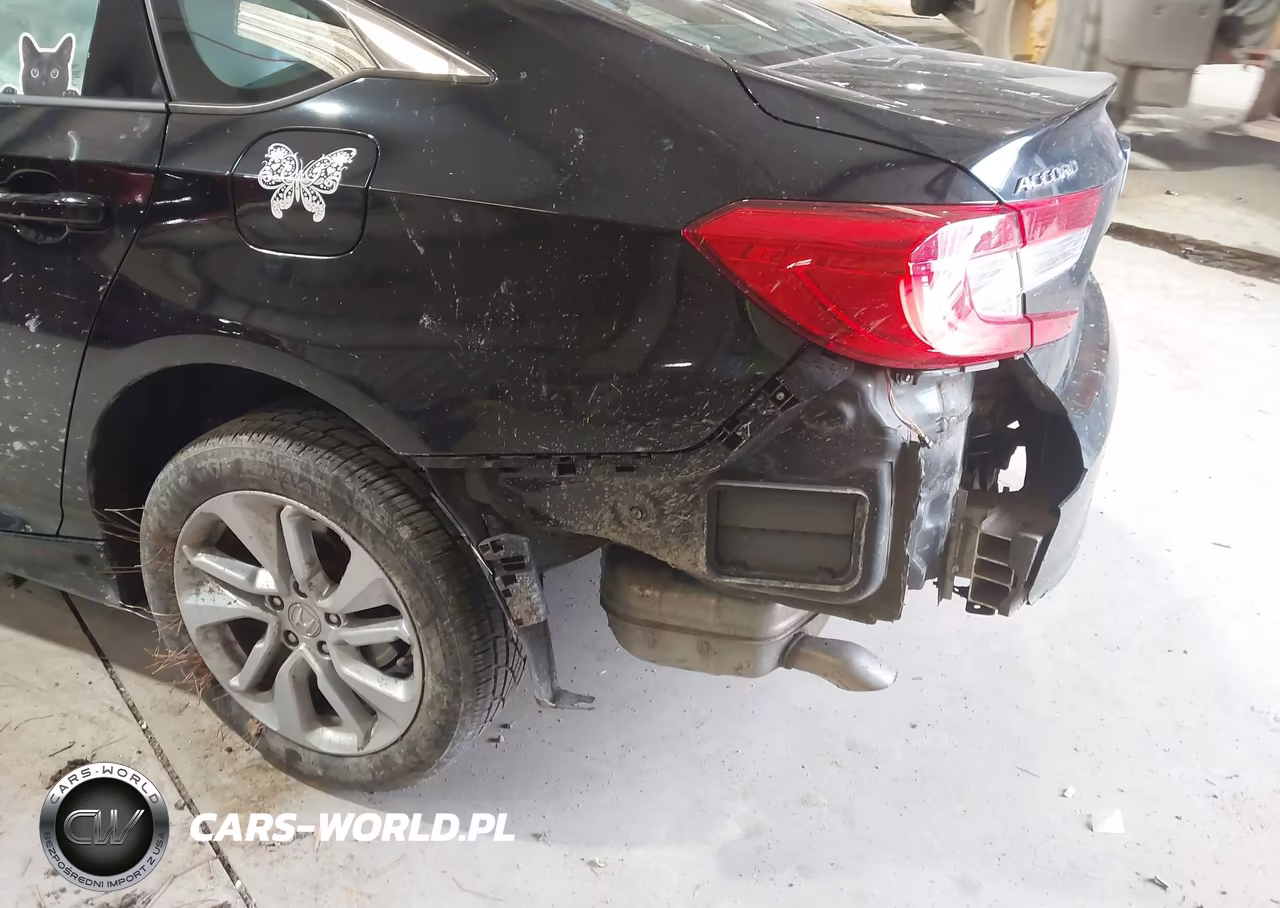 2018 Honda Accord Lx VIN:1HGCV1F18JA104642 - 6