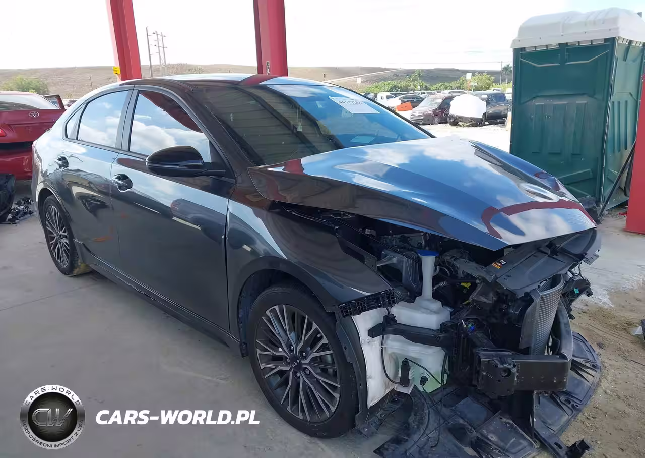 2024 Kia Forte Gt-Line