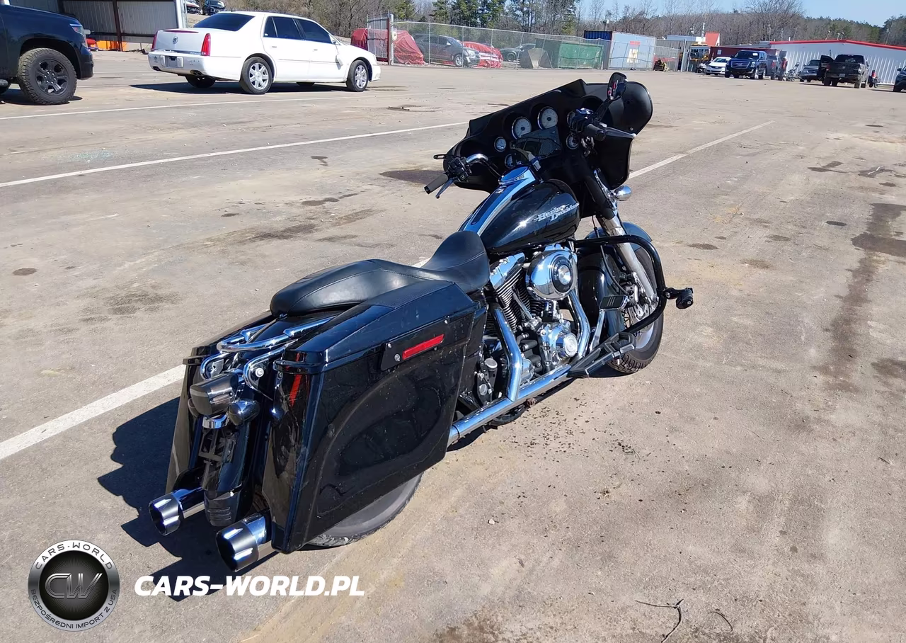 2006 Harley-Davidson Flhxi VIN:1HD1KBW106Y646867 - 4