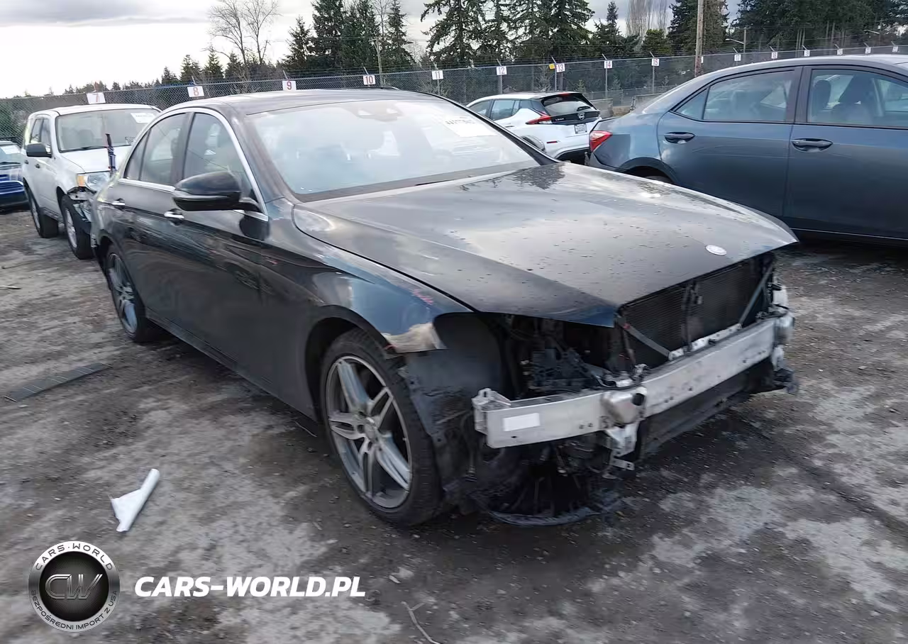 2017 Mercedes-Benz E 300 4Matic