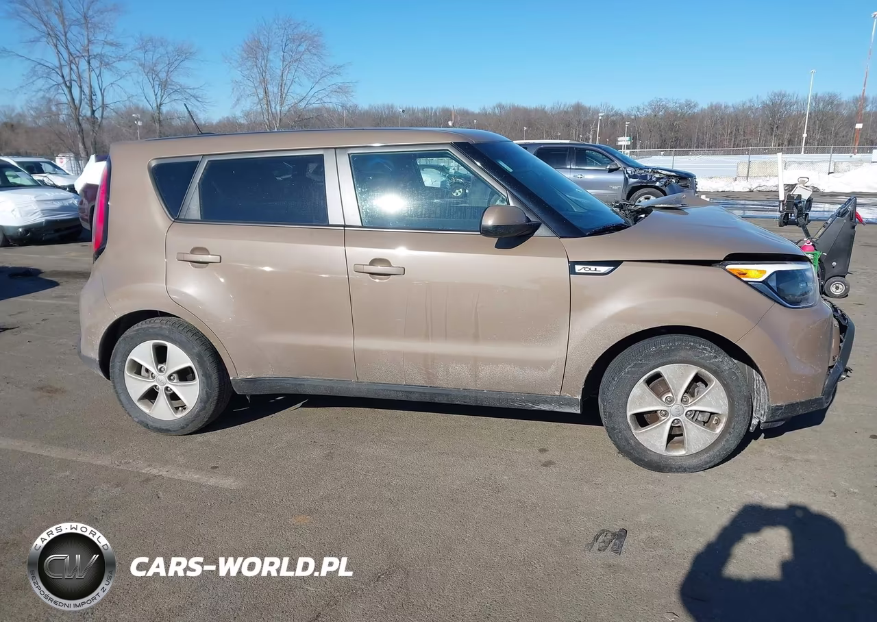 2015 Kia Soul VIN:KNDJN2A21F7134212 - 13