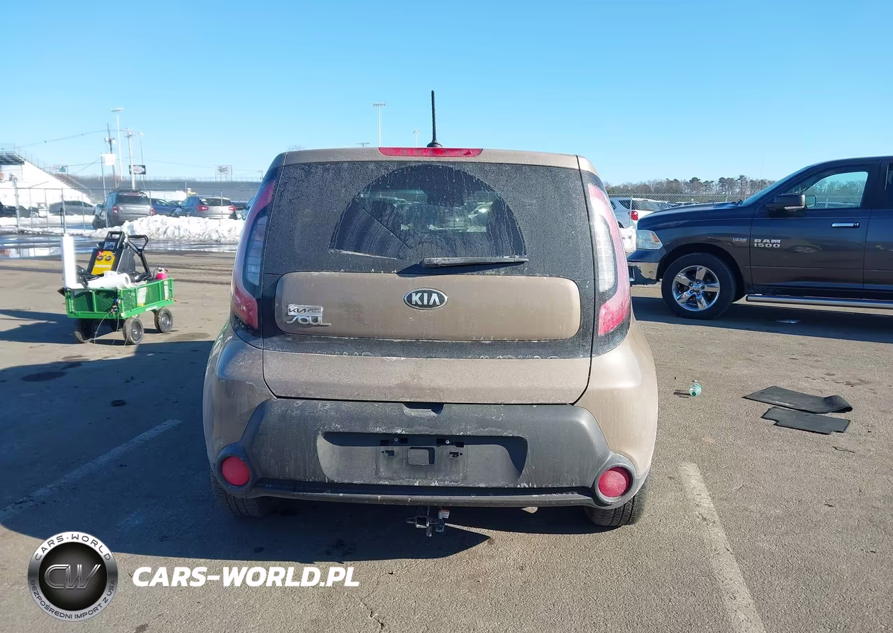 2015 Kia Soul VIN:KNDJN2A21F7134212 - 16