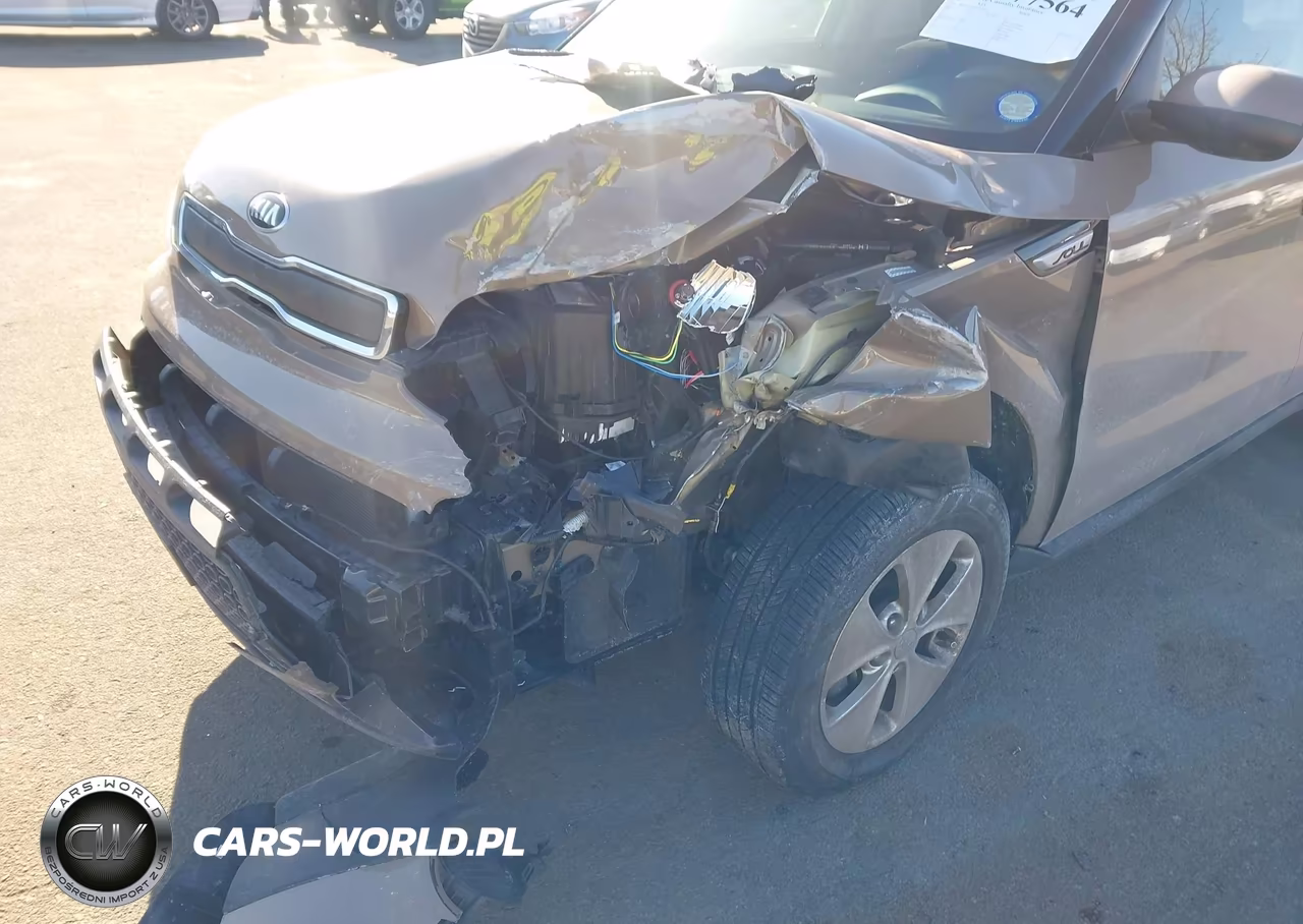 2015 Kia Soul VIN:KNDJN2A21F7134212 - 6
