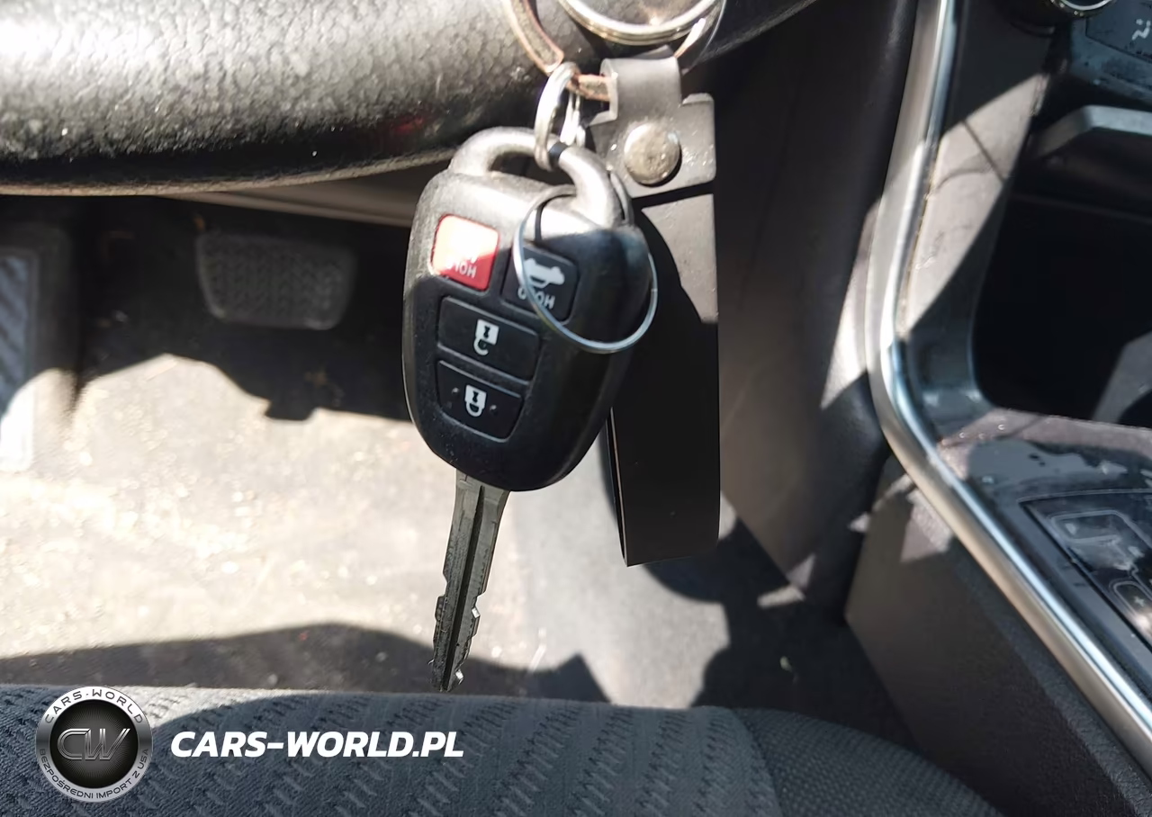 2017 Toyota Camry Le VIN:4T1BF1FK4HU815081 - 11