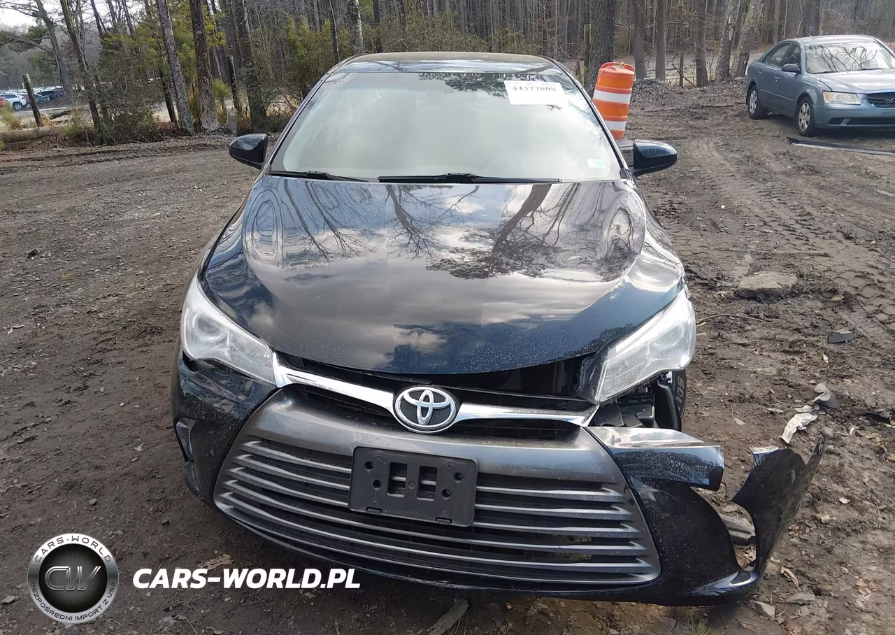 2017 Toyota Camry Le VIN:4T1BF1FK4HU815081 - 12