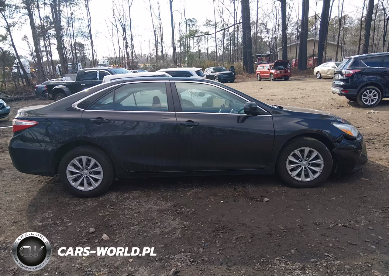2017 Toyota Camry Le VIN:4T1BF1FK4HU815081 - 13