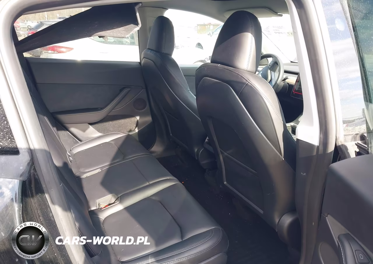 2023 Tesla Model Y VIN:7SAYGAEE4PF829385 - 8