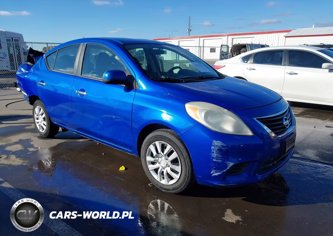 2013 Nissan Versa 1.6 Sv