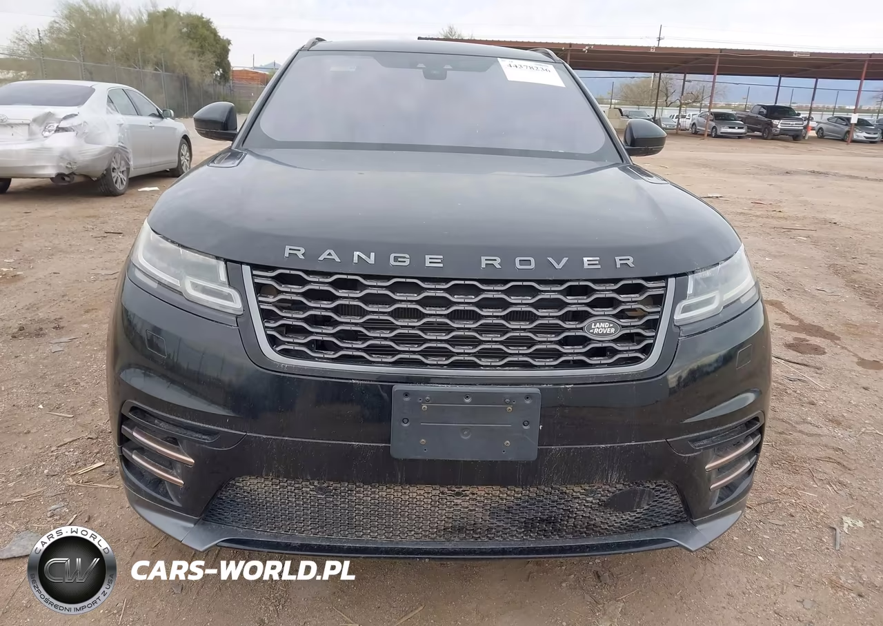 2019 Land Rover Range Rover Velar P250 R-Dynamic Se VIN:SALYL2EXXKA213135 - 11