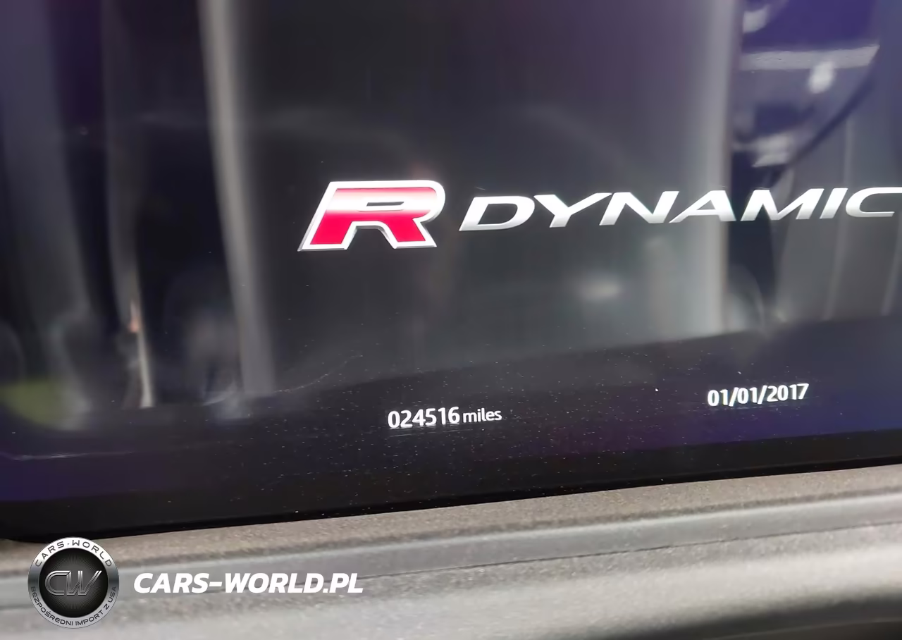 2019 Land Rover Range Rover Velar P250 R-Dynamic Se VIN:SALYL2EXXKA213135 - 14