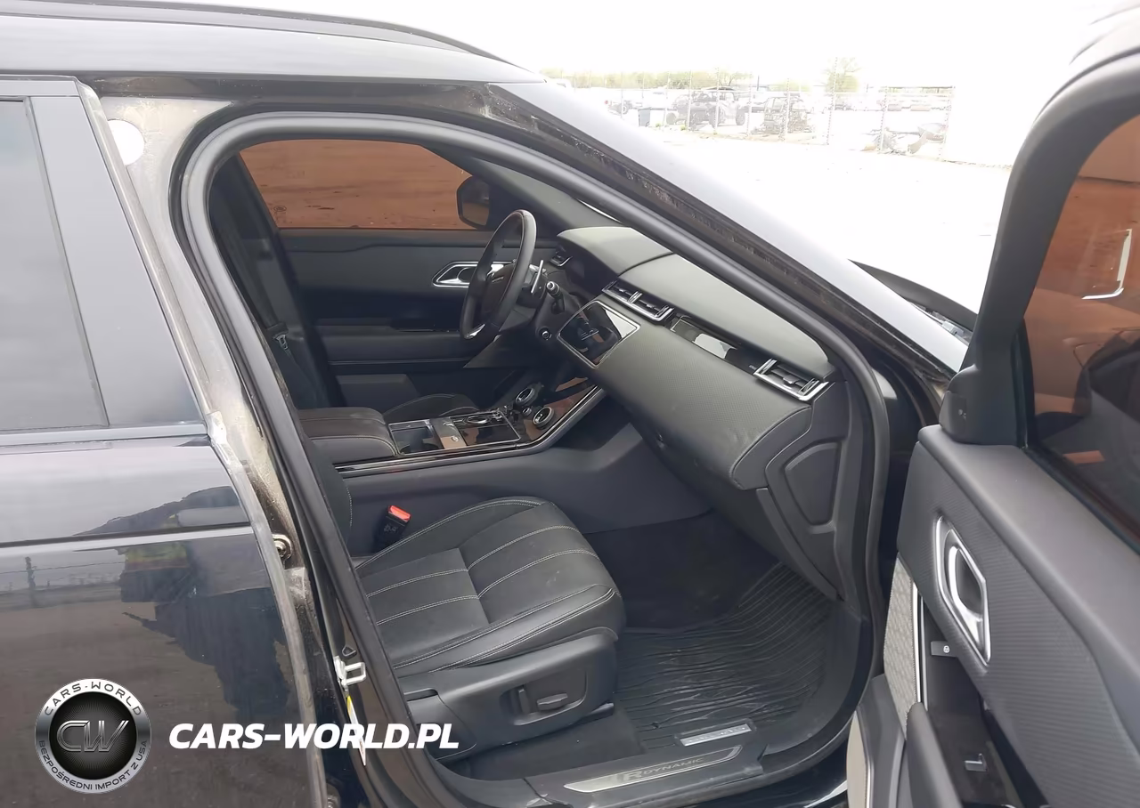 2019 Land Rover Range Rover Velar P250 R-Dynamic Se VIN:SALYL2EXXKA213135 - 5