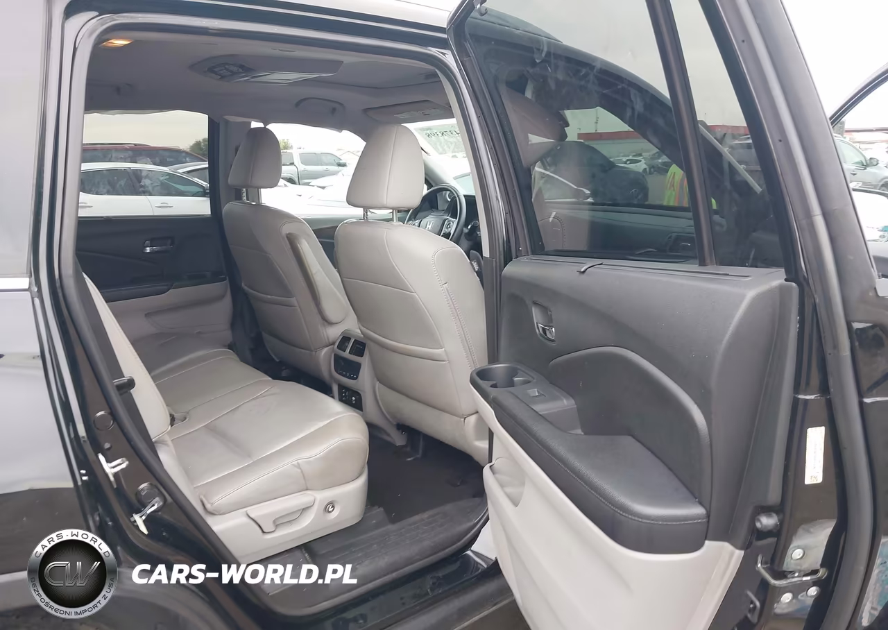 2016 Honda Pilot Touring VIN:5FNYF6H96GB085493 - 8