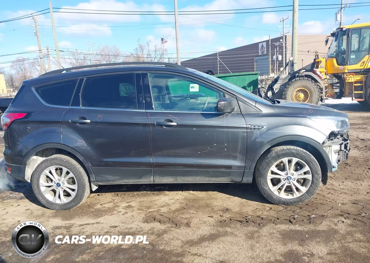2018 Ford Escape Se VIN:1FMCU9GD0JUD49034 - 13
