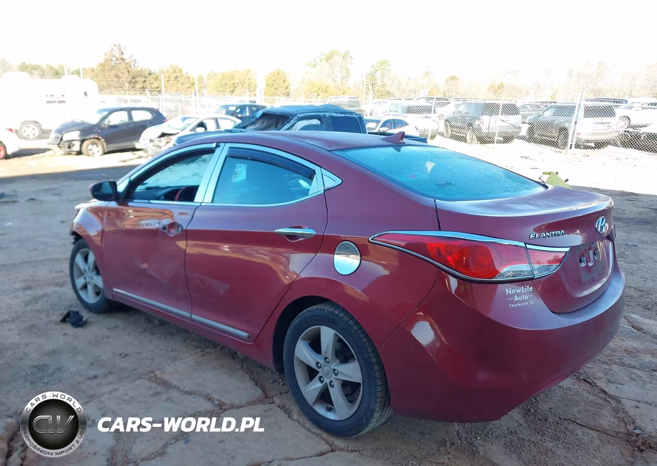 2013 Hyundai Elantra Gls-Limited VIN:KMHDH4AE6DU495570 - 3
