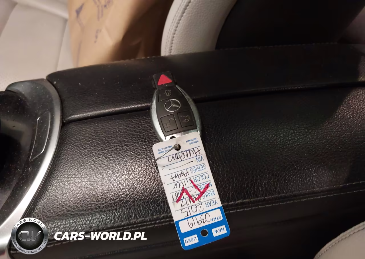 2015 Mercedes-Benz C 300 VIN:55SWF4JBXFU056276 - 11