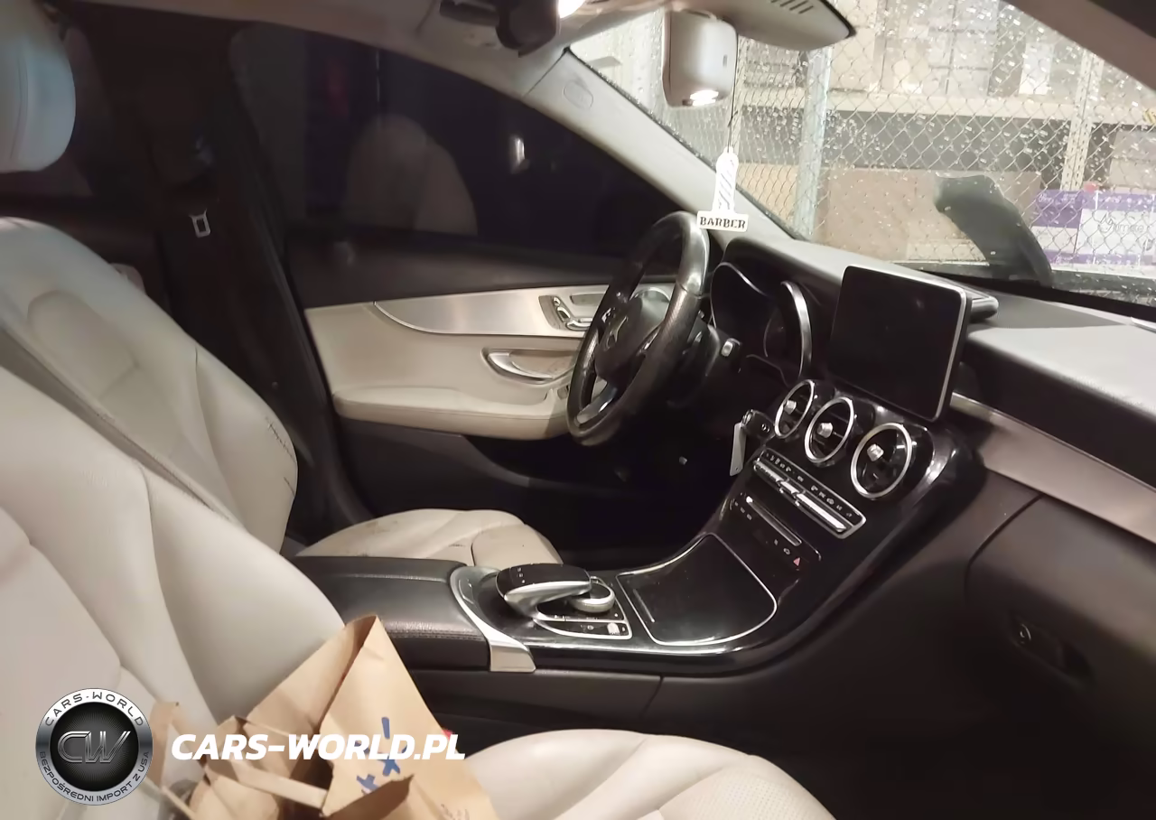 2015 Mercedes-Benz C 300 VIN:55SWF4JBXFU056276 - 5