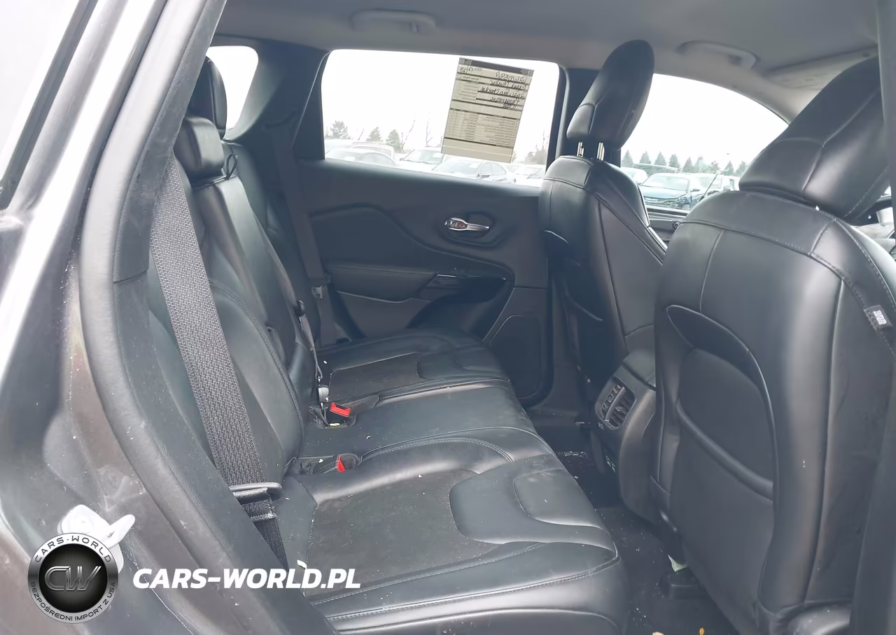 2021 Jeep Cherokee Altitude 4X4 VIN:1C4PJMLB5MD237016 - 8