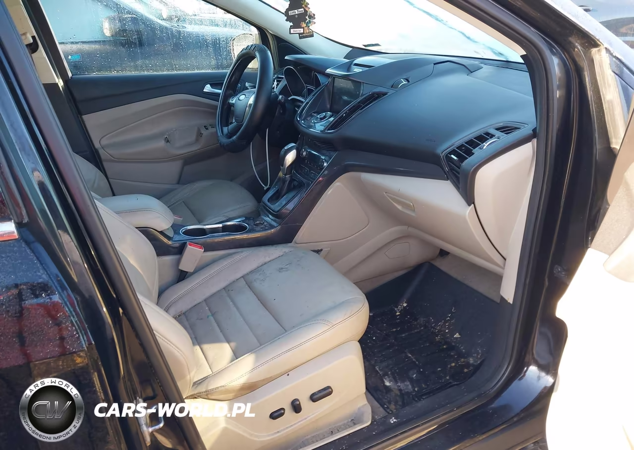 2016 Ford Escape Titanium VIN:1FMCU0J93GUB62914 - 5