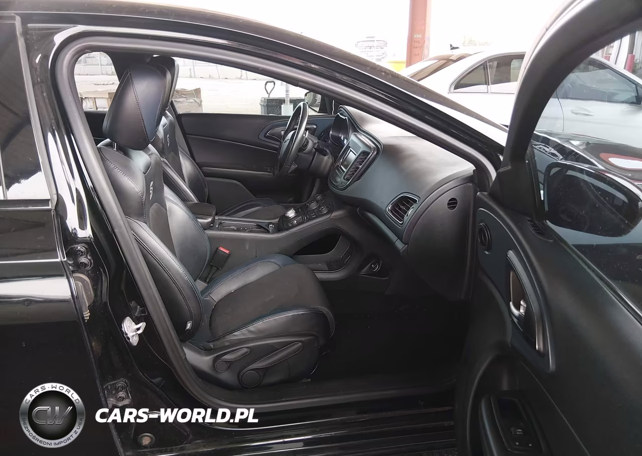 2015 Chrysler 200 S VIN:1C3CCCBG3FN569778 - 5