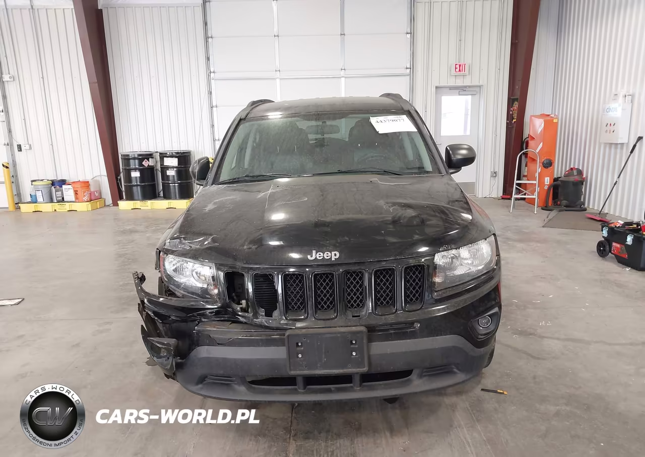 2015 Jeep Compass Altitude Edition VIN:1C4NJDBB6FD323785 - 12