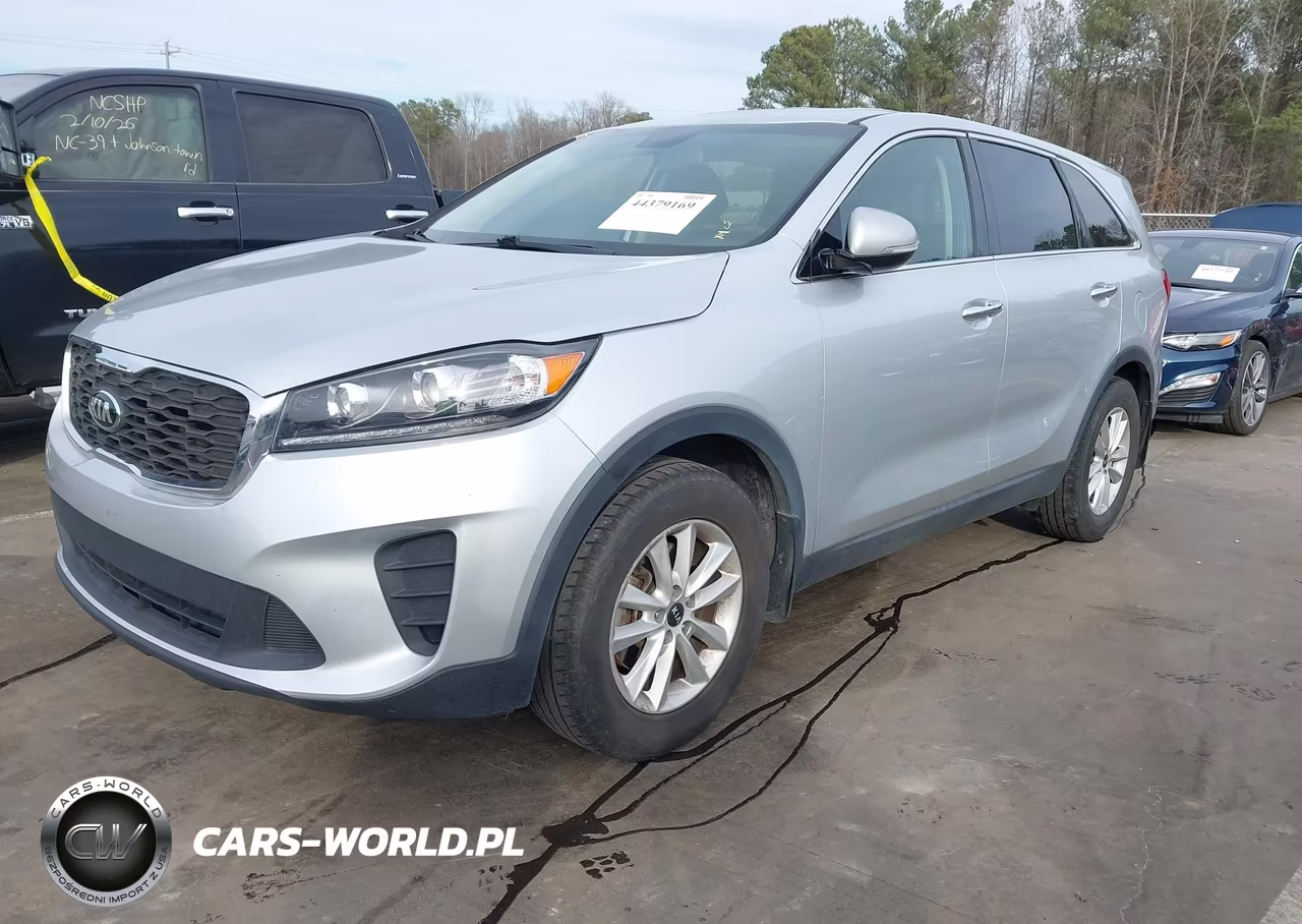 2020 Kia Sorento 2.4L L VIN:5XYPG4A31LG644194 - 2