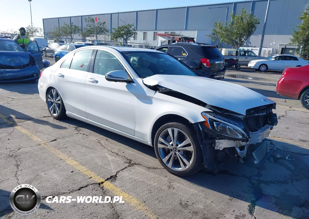 2018 Mercedes-Benz C 350E – zdjęcie 1 z 16
