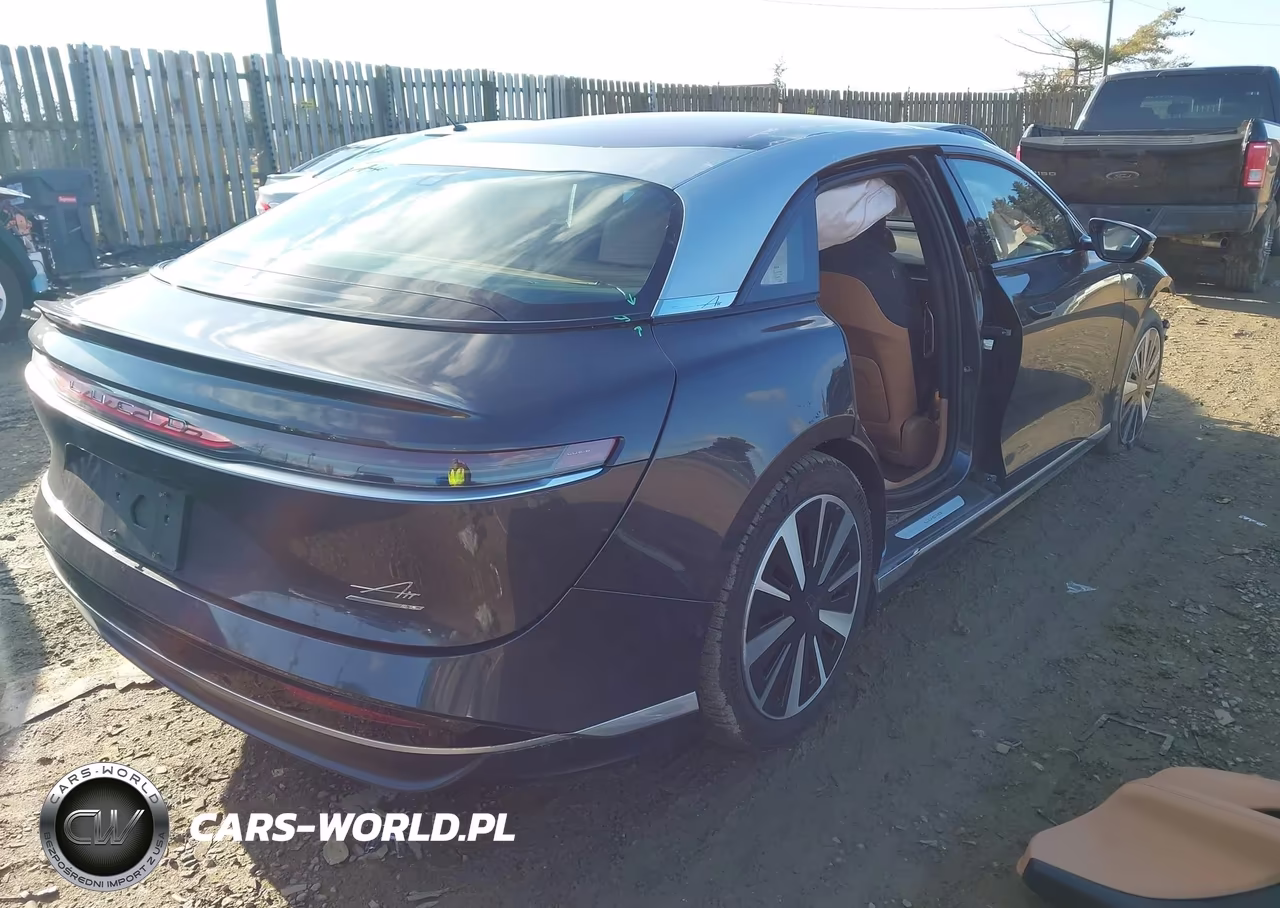 2023 Lucid Air Touring VIN:50EA1TEA2PA003549 - 4