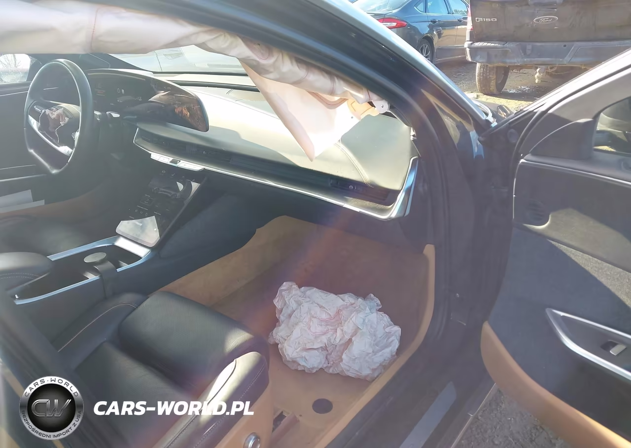 2023 Lucid Air Touring VIN:50EA1TEA2PA003549 - 5