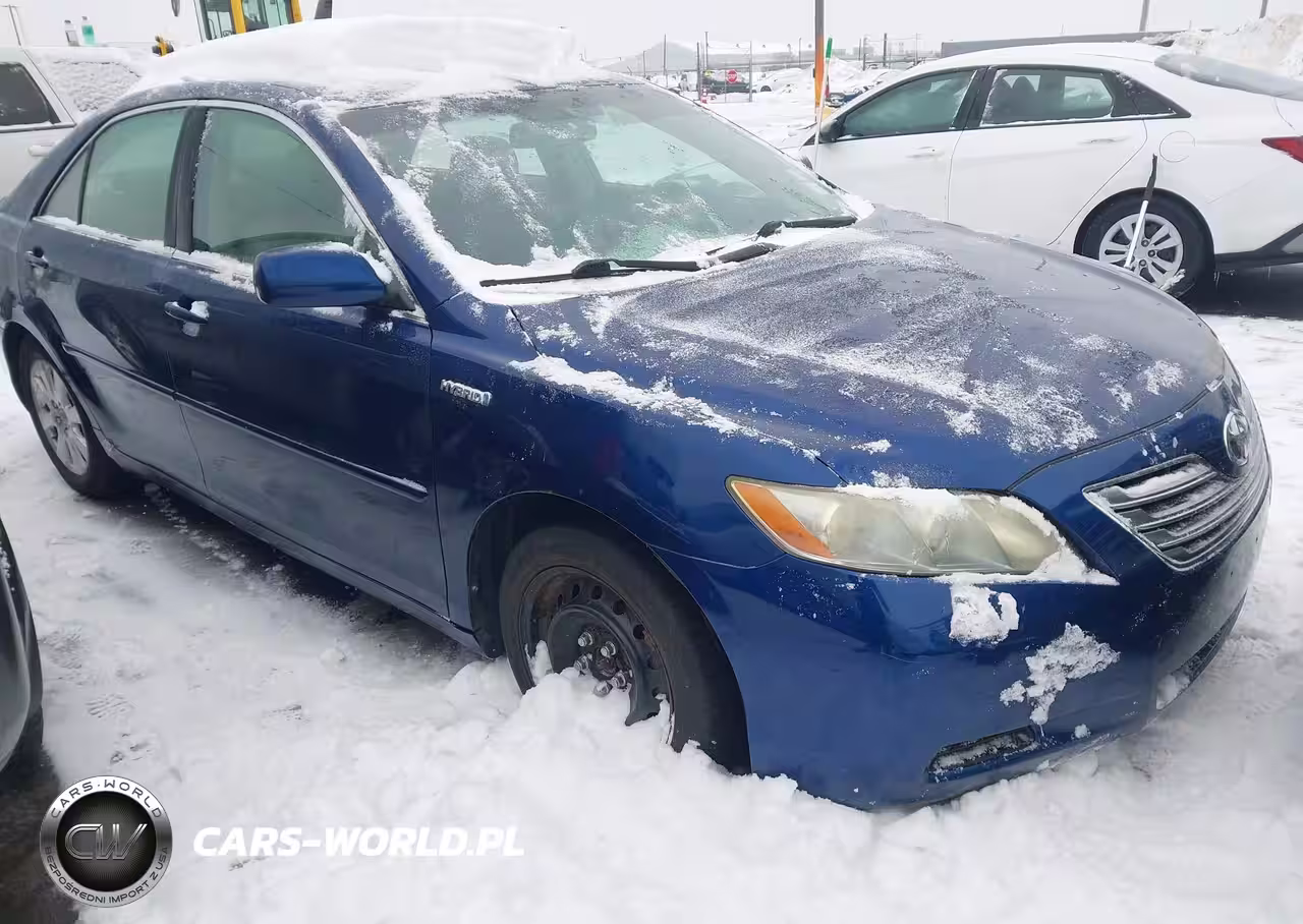TOYOTA CAMRY HYBRID