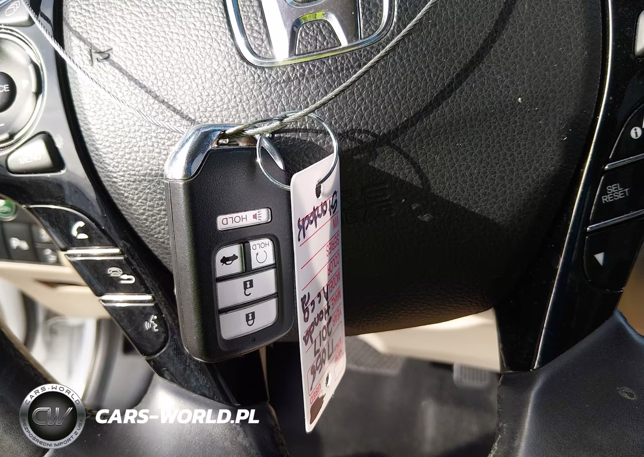 2017 Honda Accord Hybrid Touring VIN:JHMCR6F75HC028296 - 11