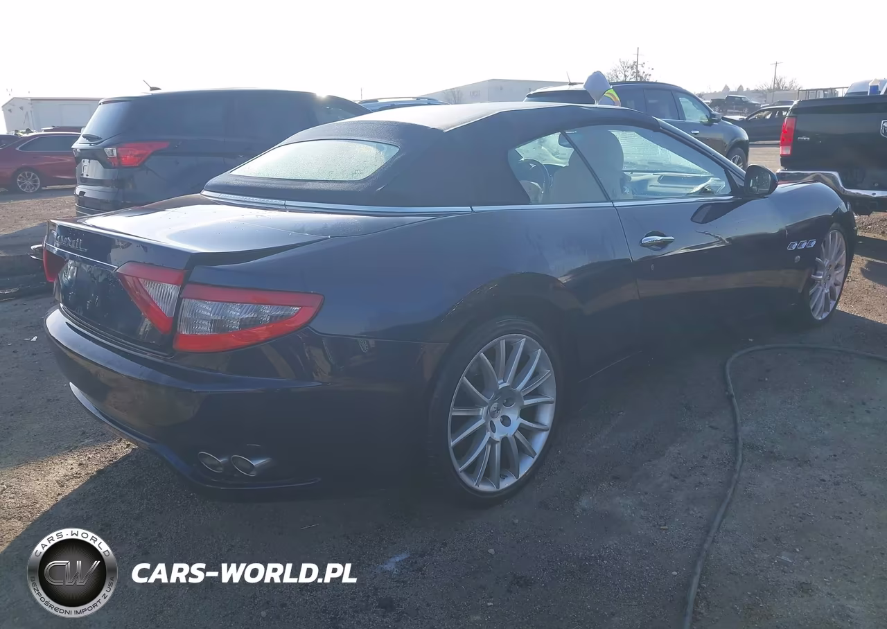 2015 Maserati Granturismo VIN:ZAM45MMA3F0146488 - 4