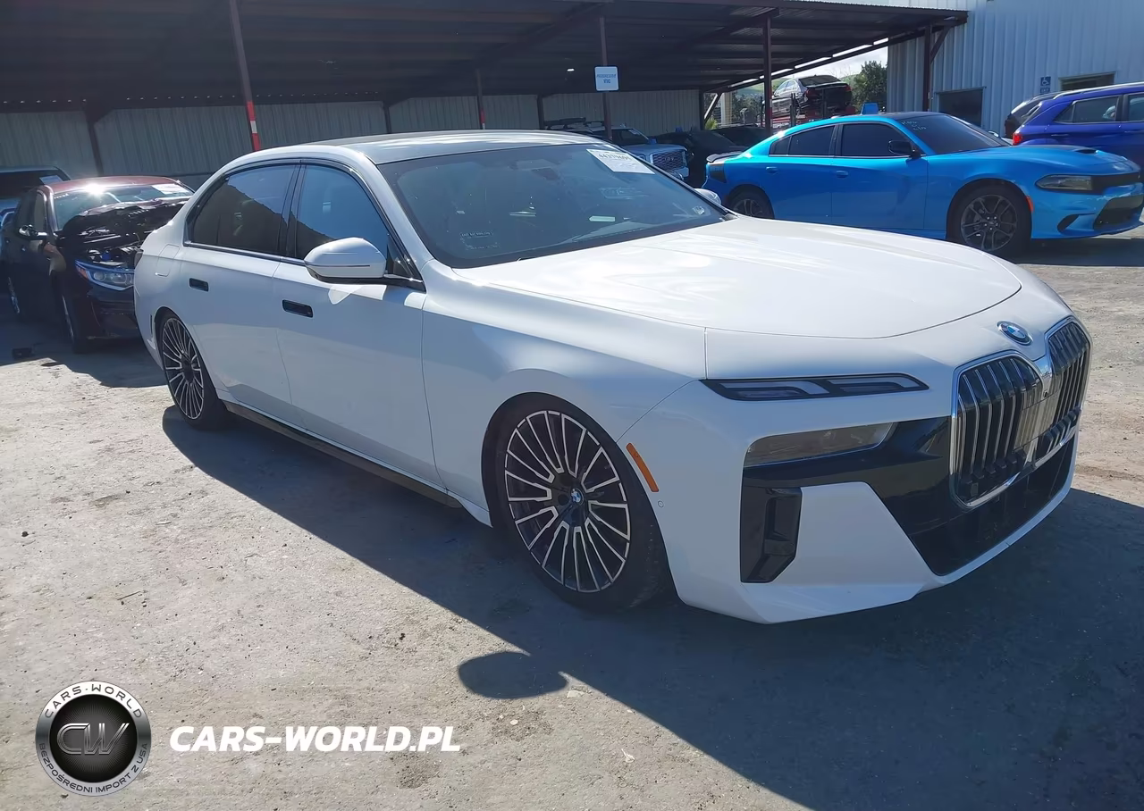 2025 BMW I7 Edrive50
