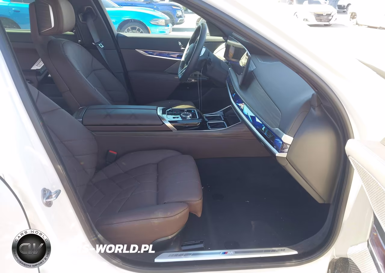 2025 BMW I7 Edrive50 VIN:WBY43EJ04SCU24270 - 5