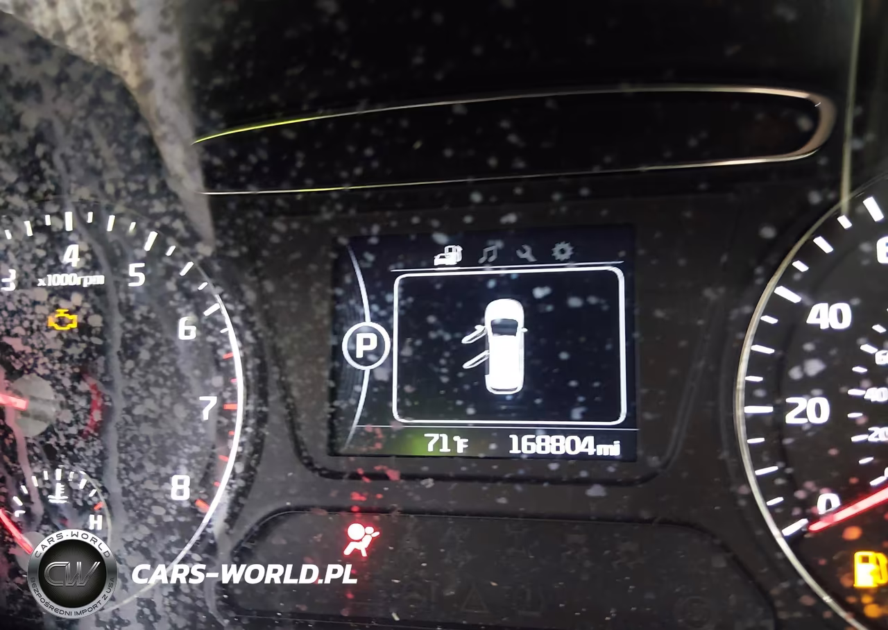 2017 Kia Sorento 3.3L Lx VIN:5XYPGDA57HG235402 - 16