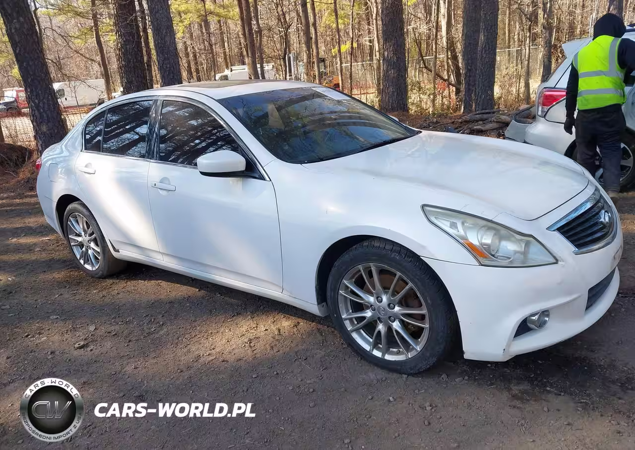 2011 Infiniti G37X