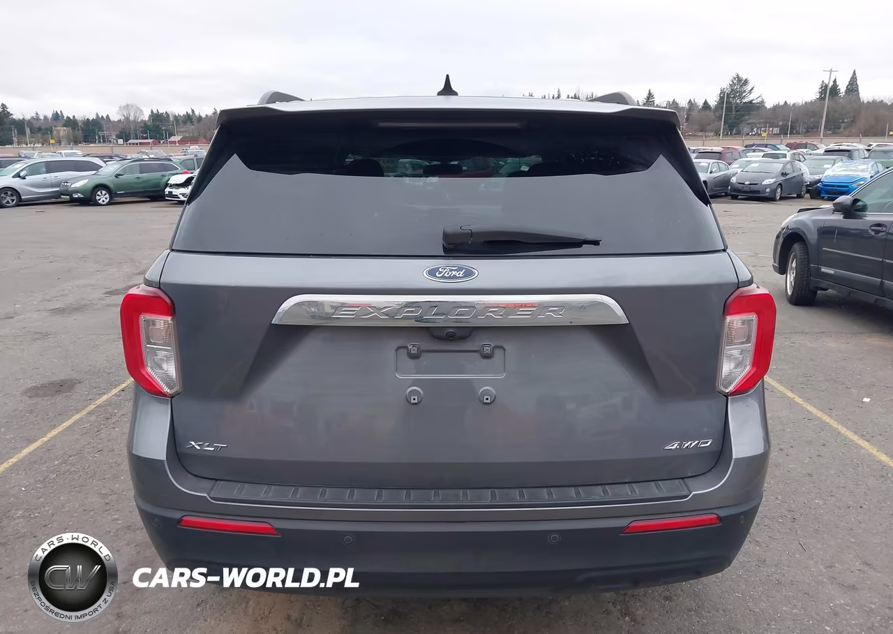 2022 Ford Explorer Xlt VIN:1FMSK8DHXNGA31140 - 16