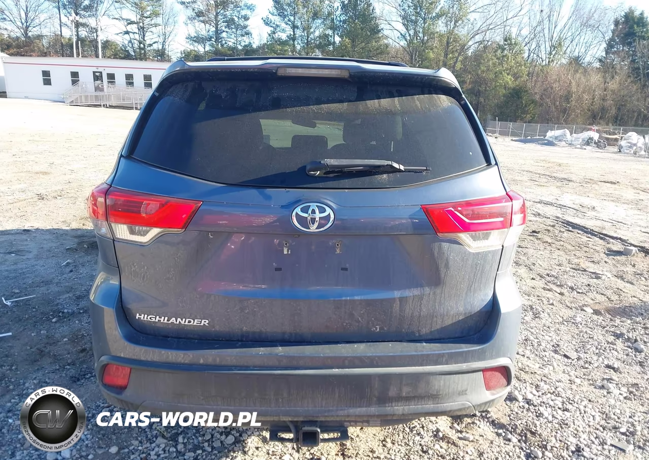 2019 Toyota Highlander Le VIN:5TDZARFH9KS053978 - 16