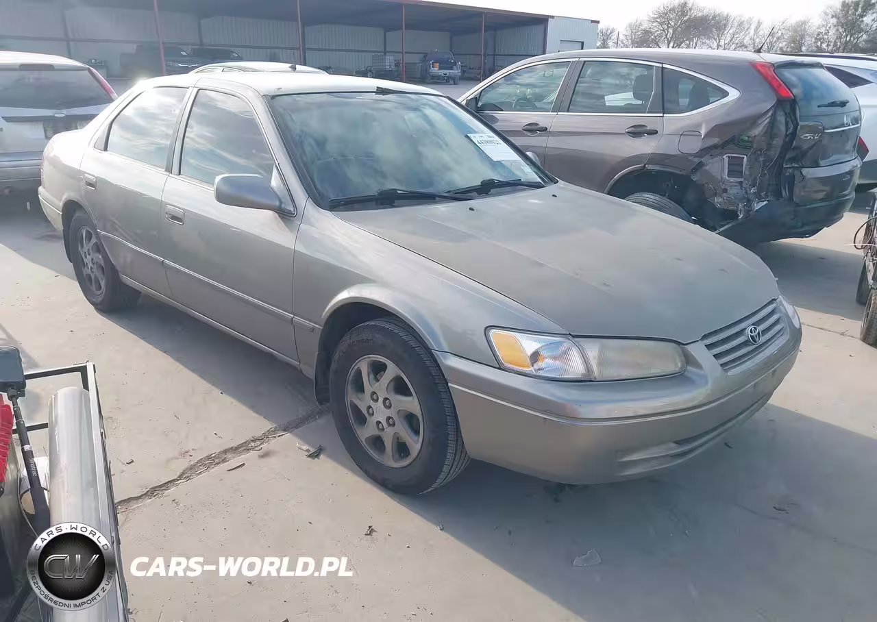 1999 Toyota Camry Le V6