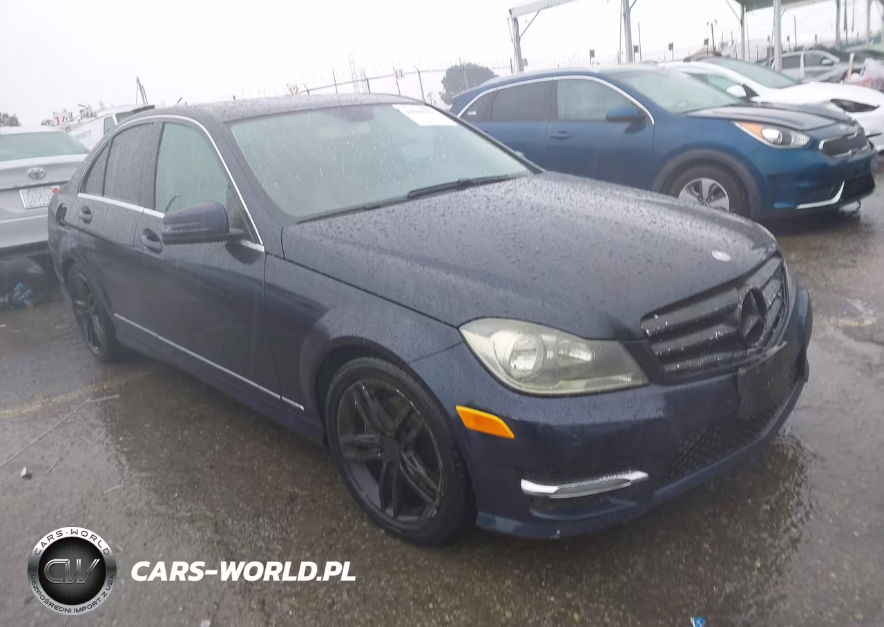 2013 Mercedes-Benz C 250 Sport