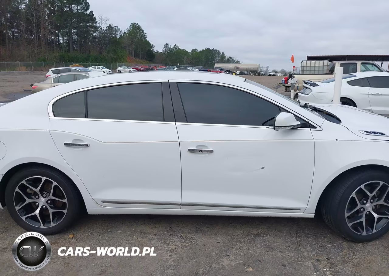 2016 Buick Lacrosse Sport Touring VIN:1G4G45G31GF180902 - 13