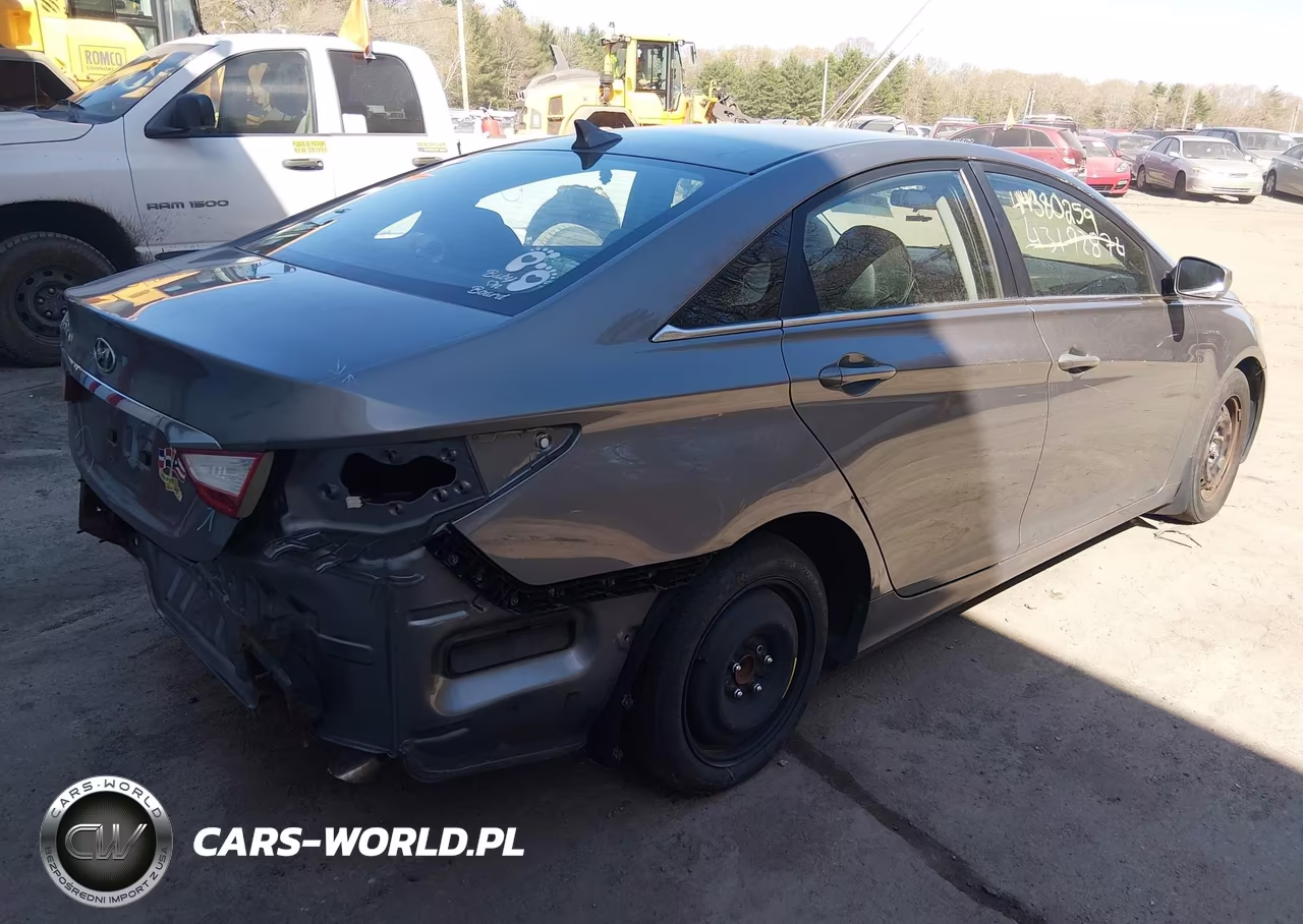 2011 Hyundai Sonata Gls VIN:5NPEB4AC4BH072101 - 4