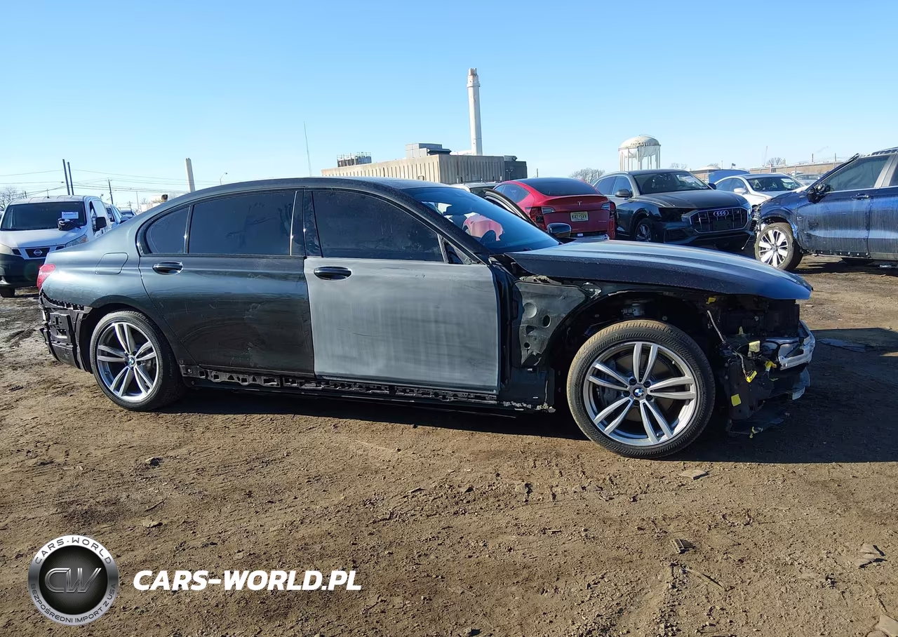 2019 BMW 740I xDrive VIN:WBA7E4C55KGV70582 - 13