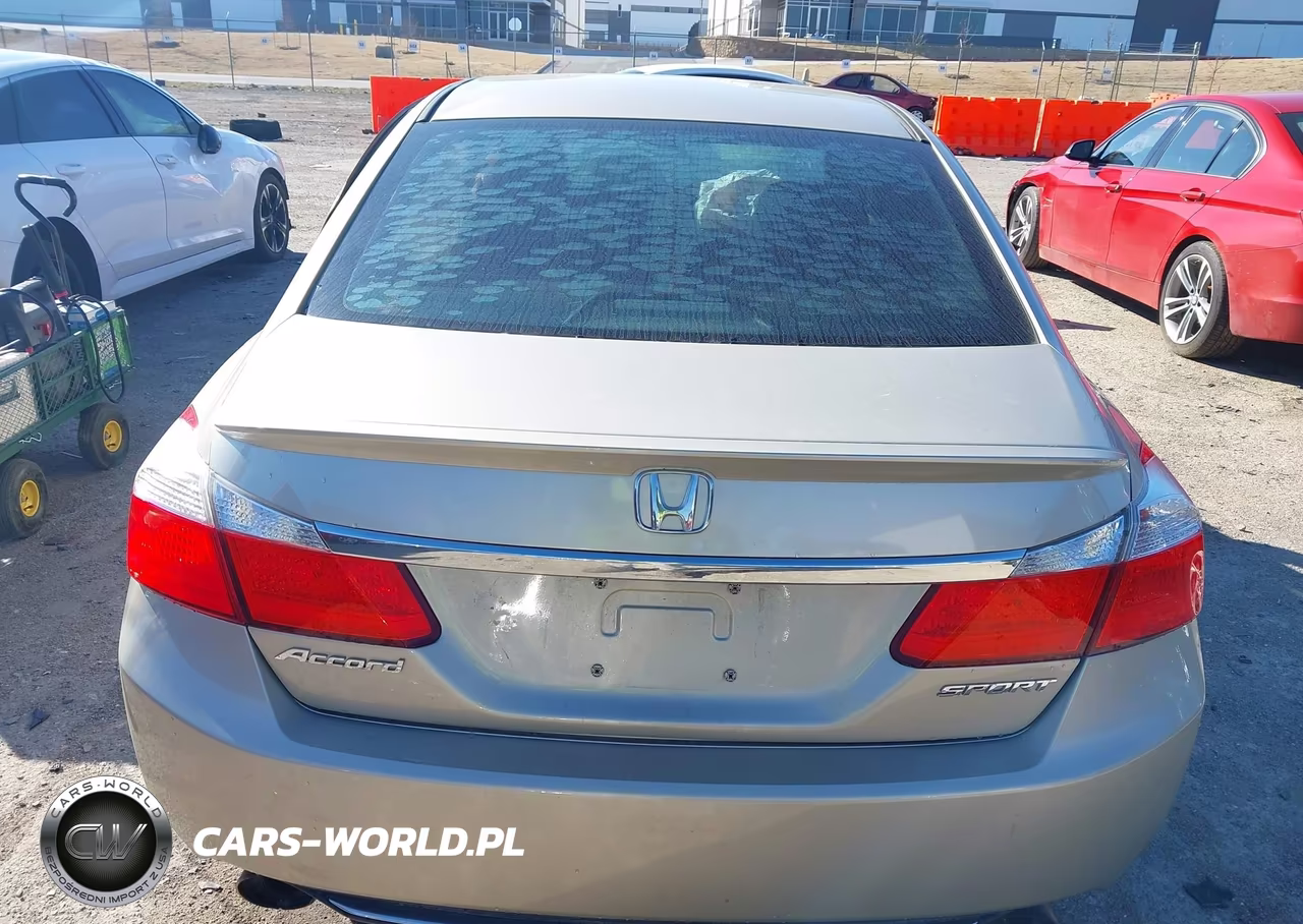 2013 Honda Accord Sport VIN:1HGCR2F50DA141105 - 17