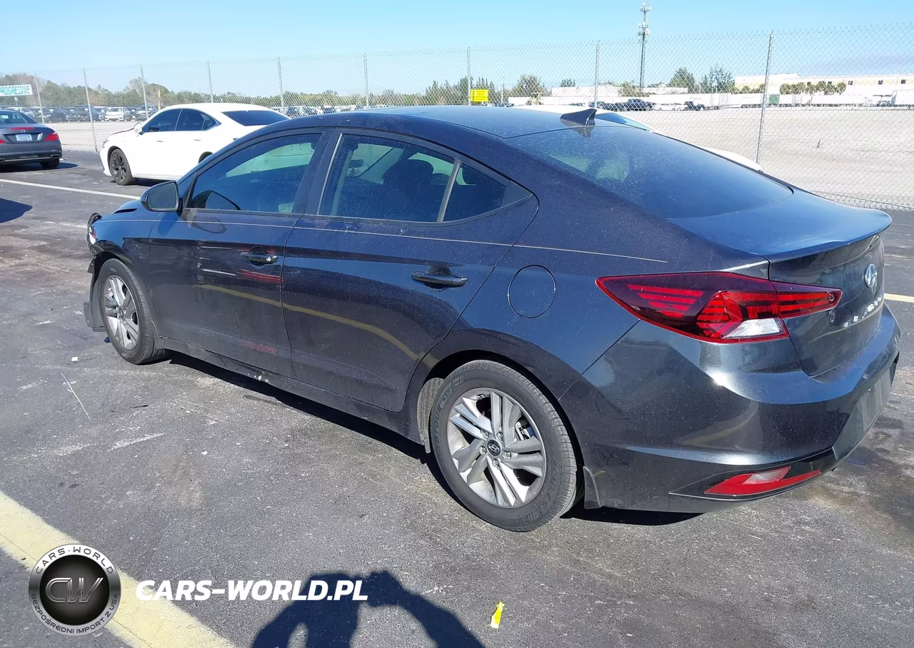 2020 Hyundai Elantra Value Edition VIN:5NPD84LFXLH558205 - 3