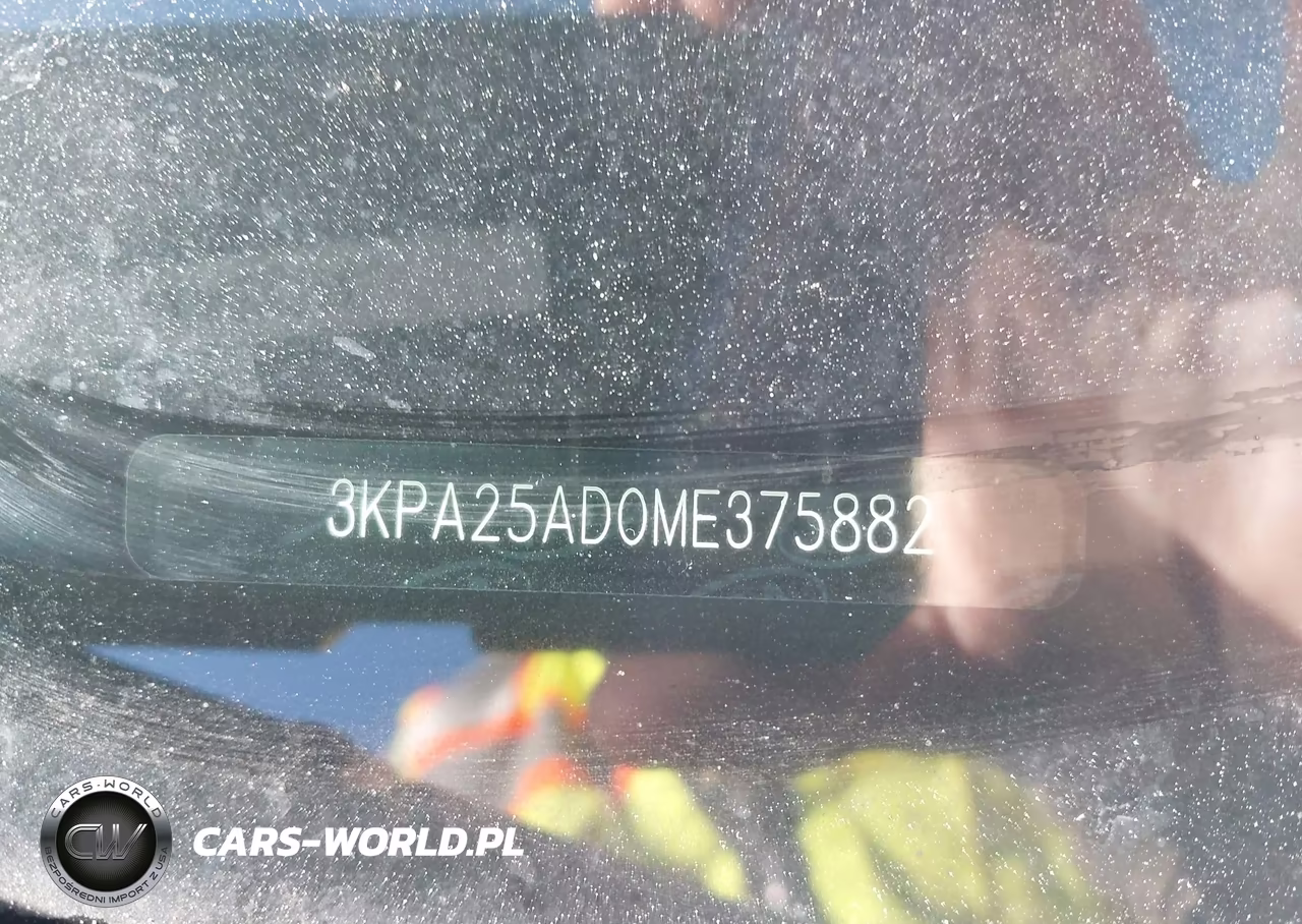 2021 Kia Rio 5-Door S VIN:3KPA25AD0ME375882 - 17