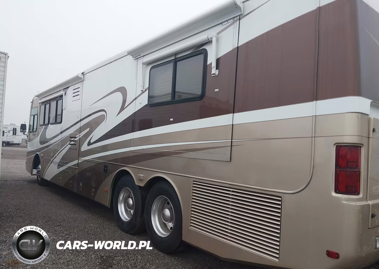 2001 Roadmaster Rail Executive Signature VIN:1RF12061911010691 - 3