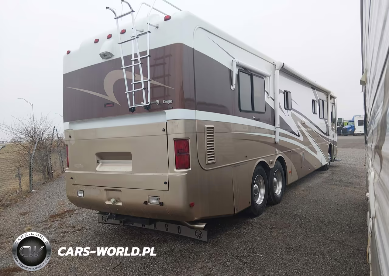 2001 Roadmaster Rail Executive Signature VIN:1RF12061911010691 - 4